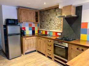 Annecy Sainte Claire DUPLEX Gare-Lac 4e étage 4ou6 personnes